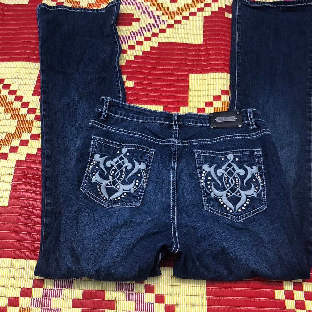 True Lux Boot Cut leg dark wash jeans Size W15/L33